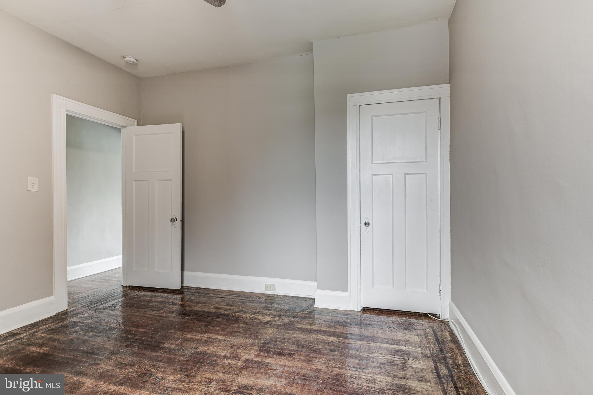 MAYFIELD - Residential