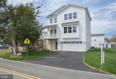 6016 Drum Point Road, Deale, MD MLS: MDAA2110904