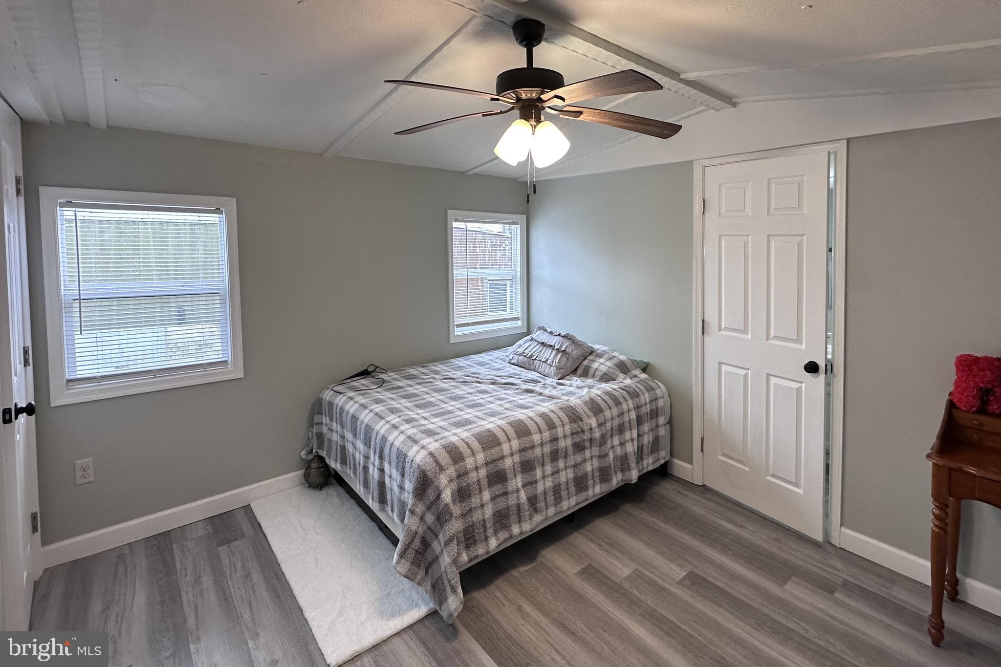 SUNSHINE MOBILE HOME PK - Residential