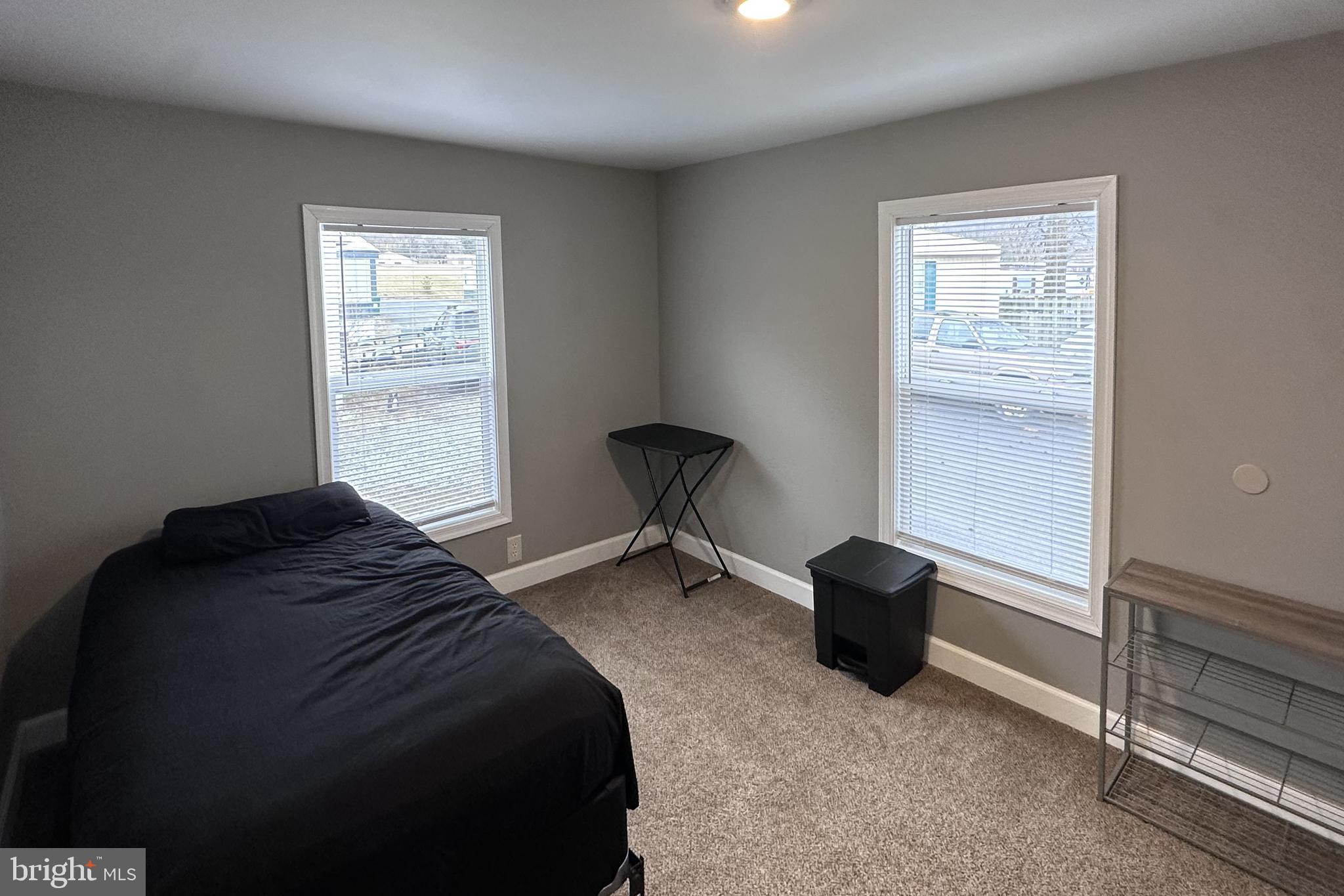 SUNSHINE MOBILE HOME PK - Residential