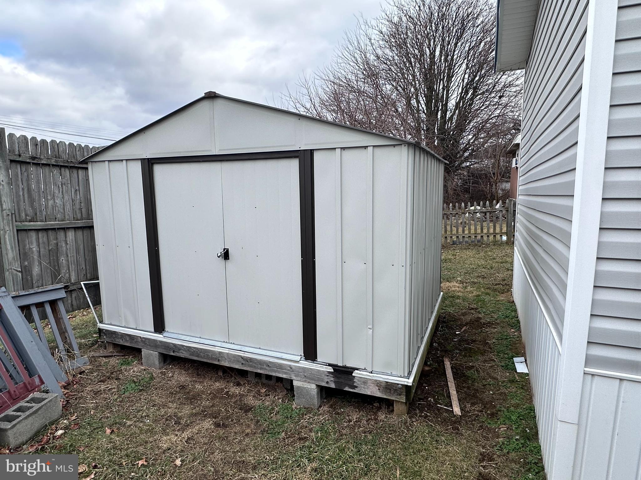 SUNSHINE MOBILE HOME PK - Residential