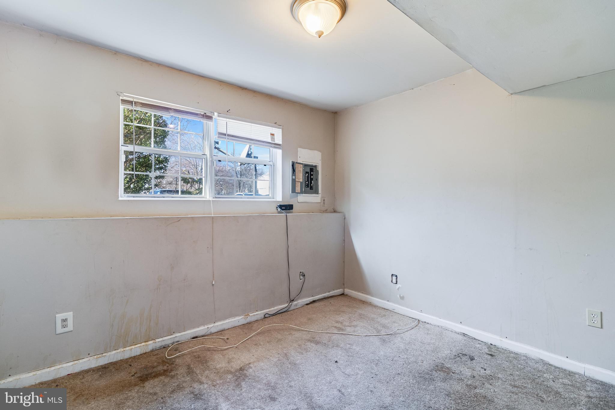 MILLBROOK - Residential