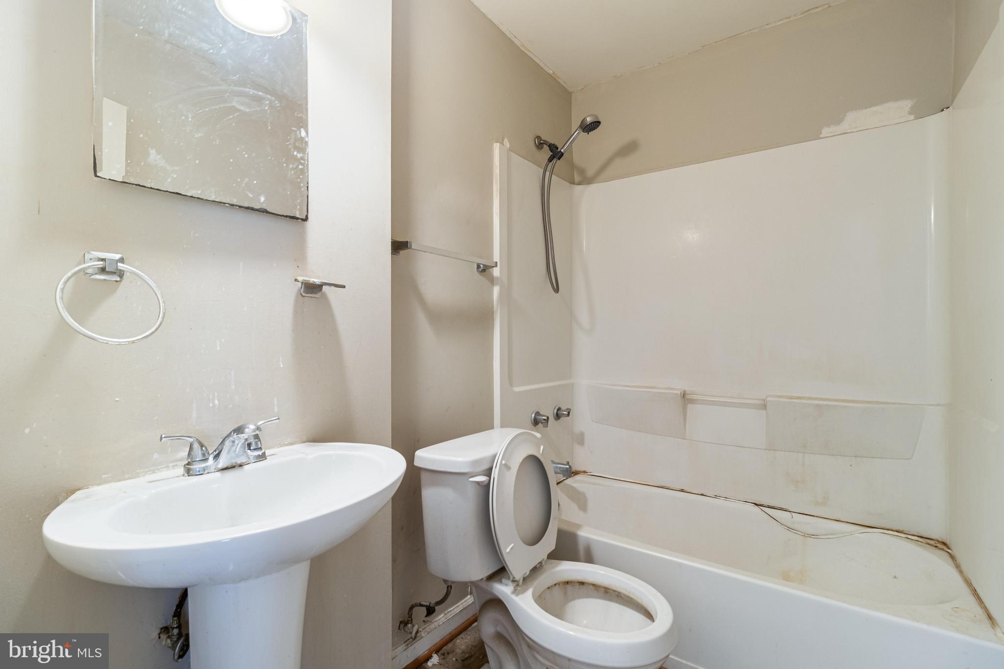 MILLBROOK - Residential