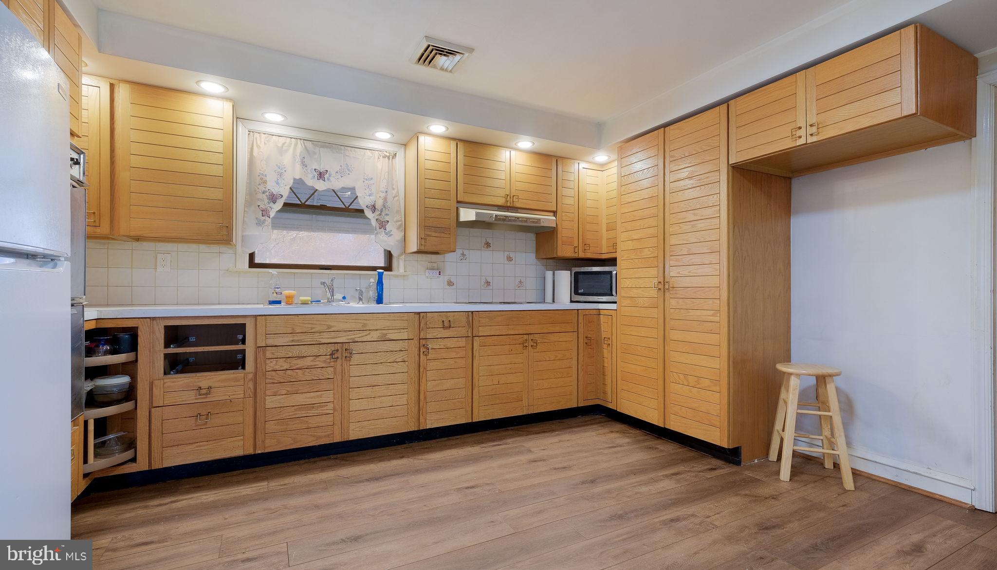 SOMERTON ESTS - Residential