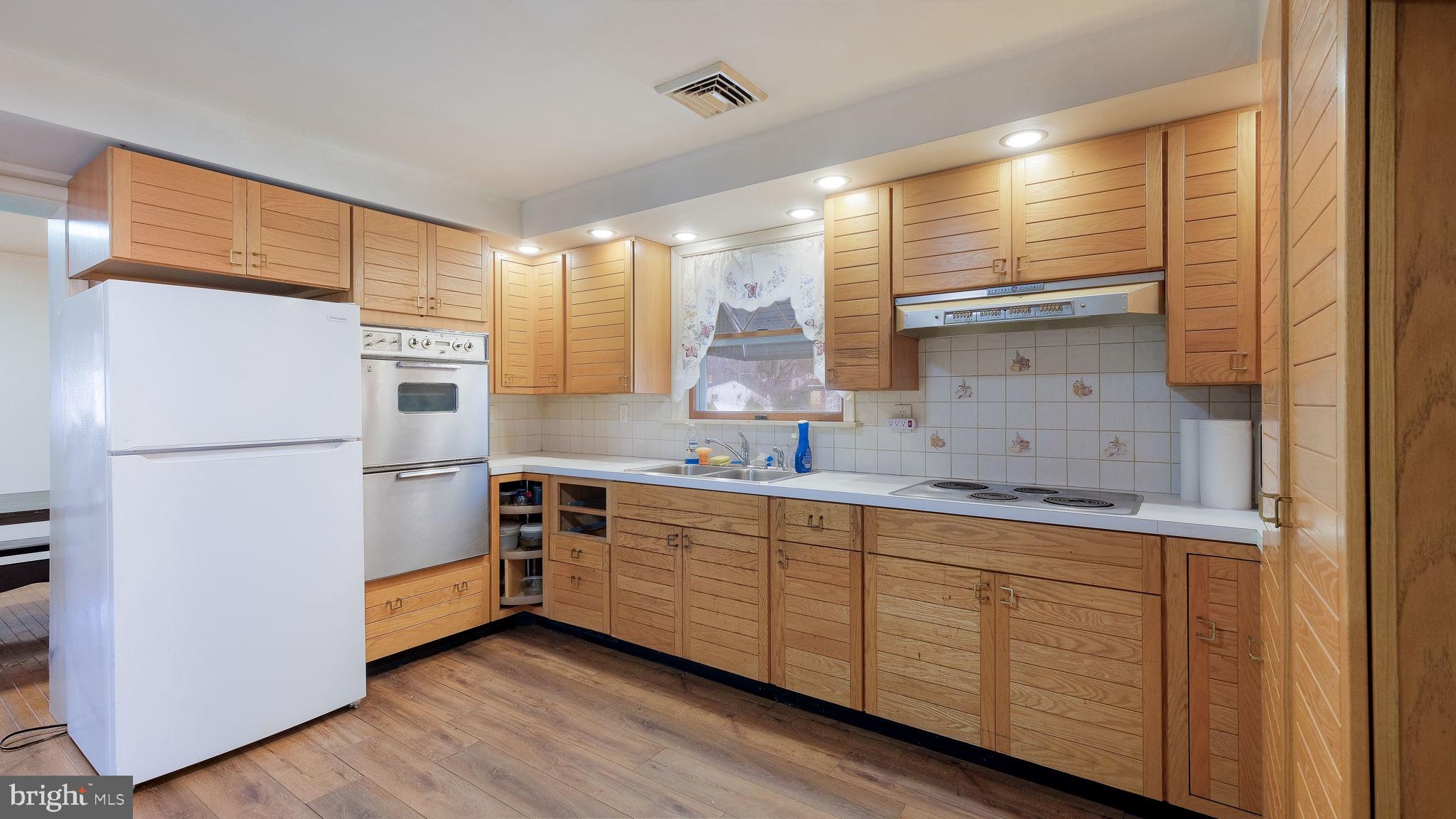 SOMERTON ESTS - Residential