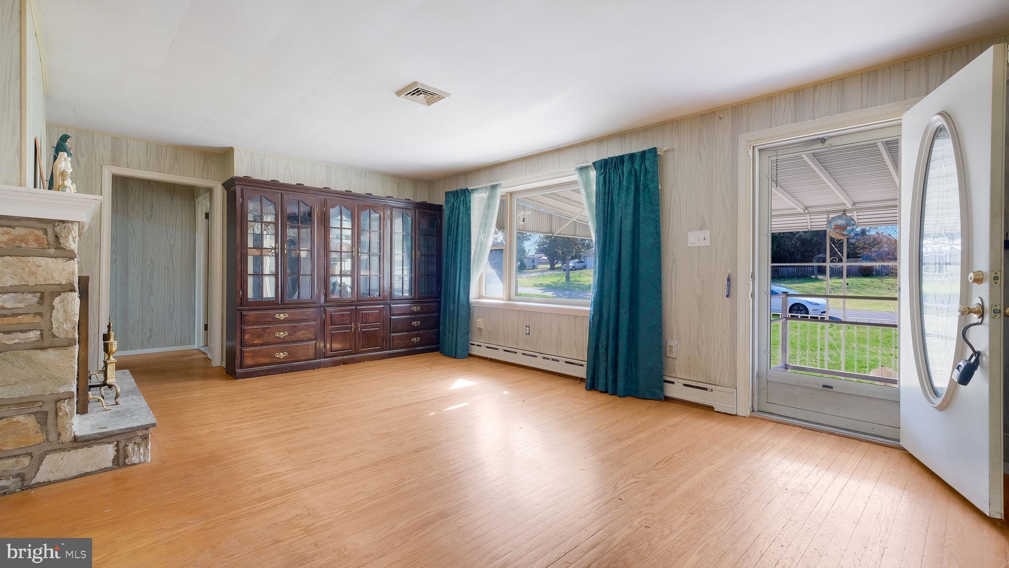 SOMERTON ESTS - Residential