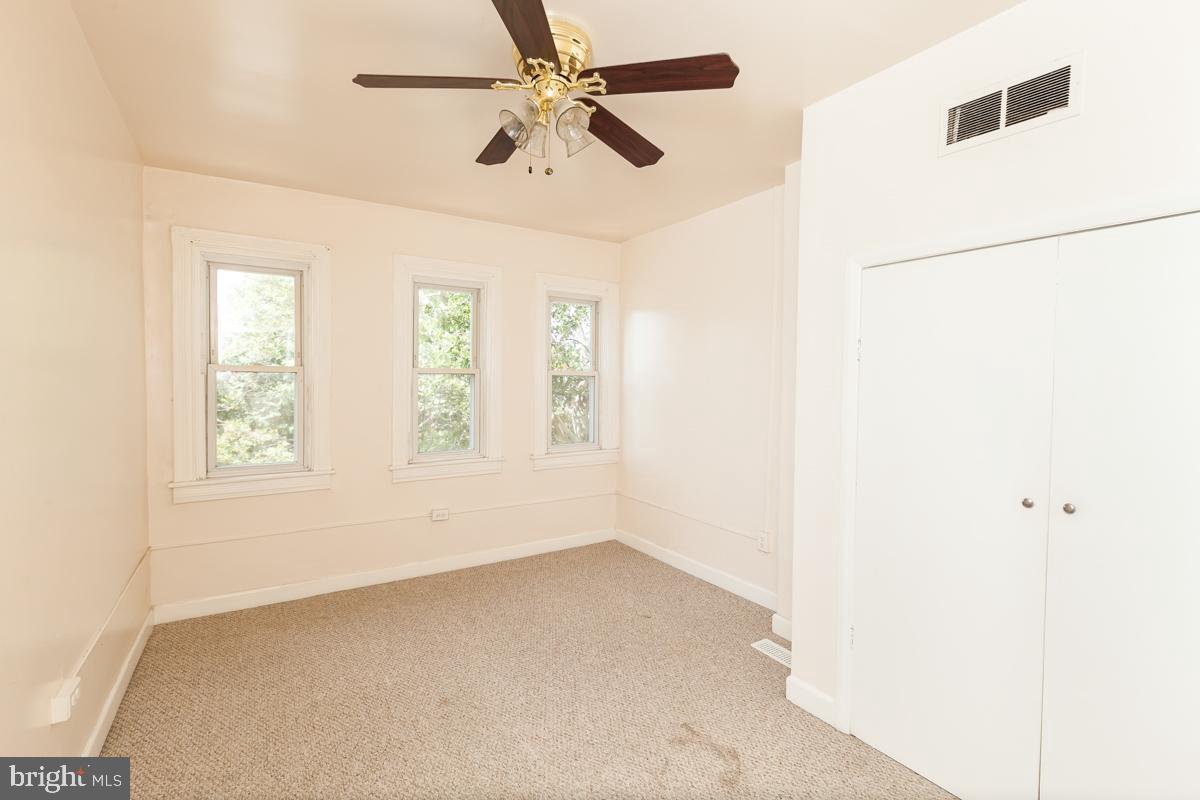 WASHINGTON VILLAGE - Residential