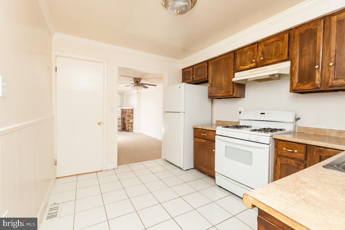 WASHINGTON VILLAGE - Residential