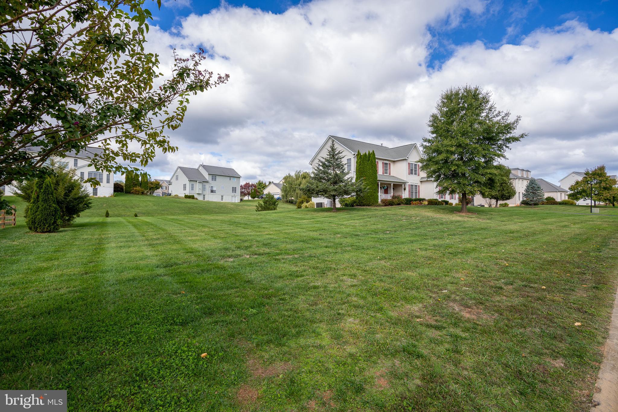 NORTH RIDGE - Residential