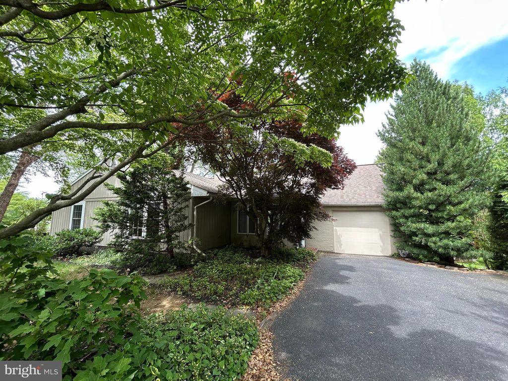 Photo of 1821 Driver Avenue, LANCASTER, PA 17602 (MLS # PALA2070254)