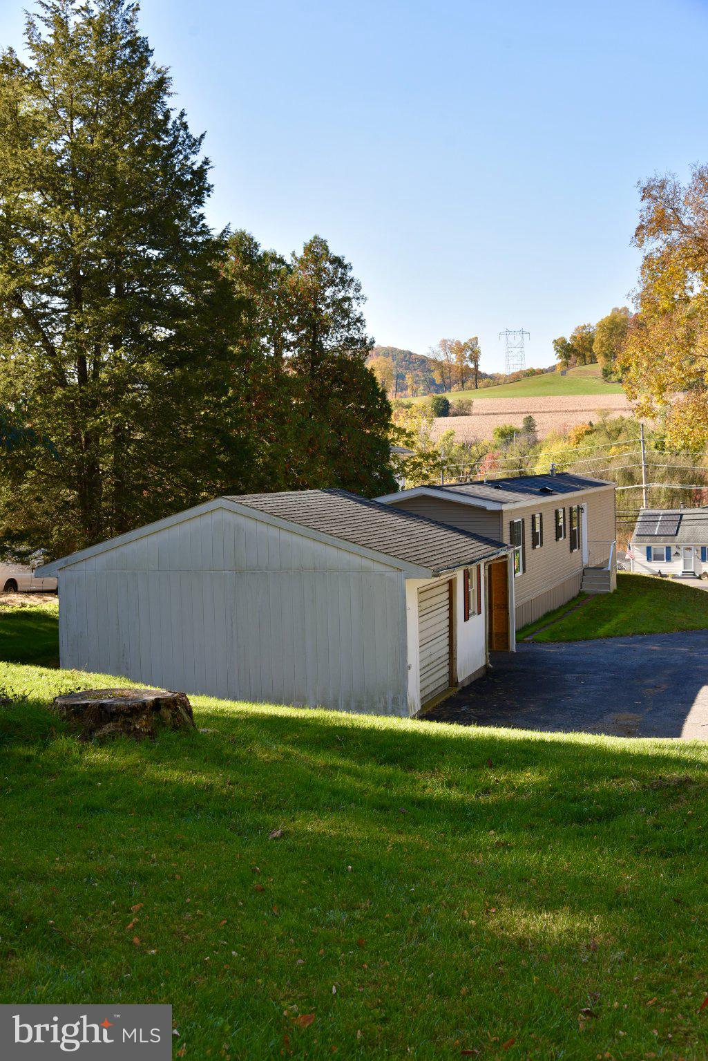 702 N IRONSTONE DRIVE