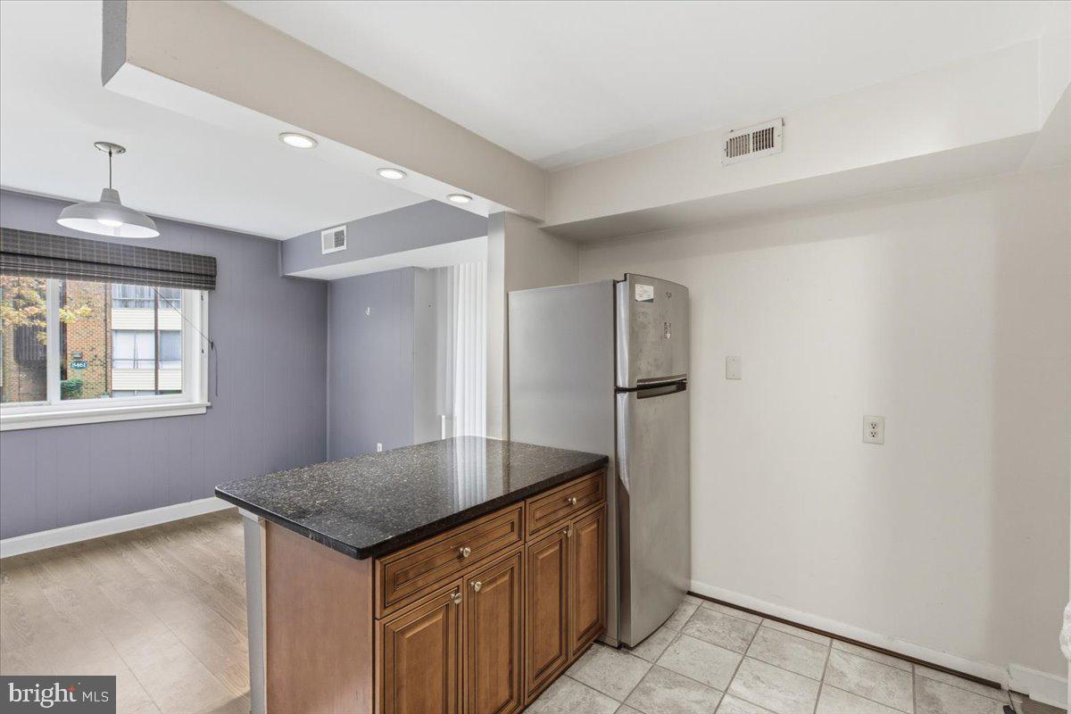 CHELSEA WOODS CONDO - Residential