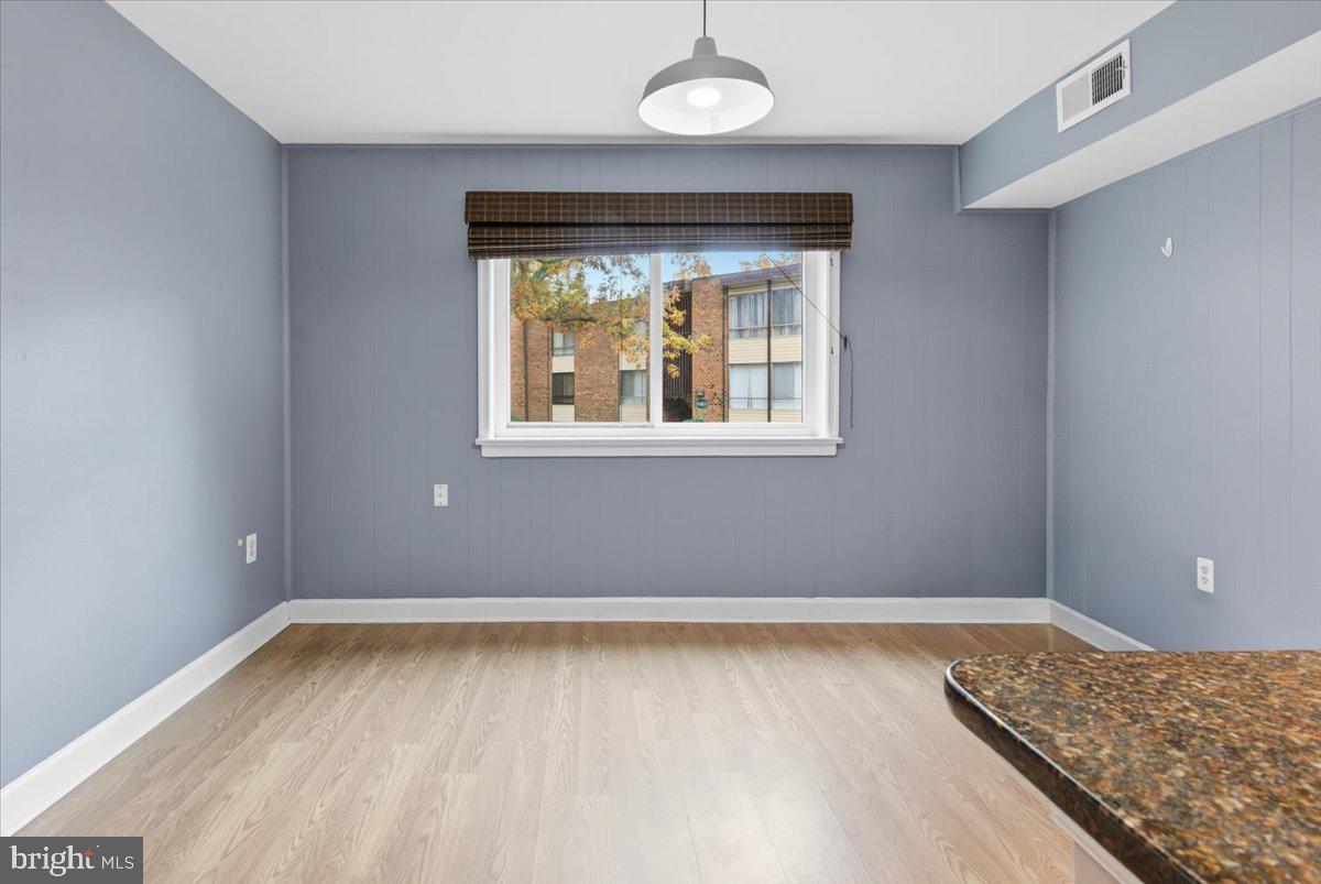 CHELSEA WOODS CONDO - Residential