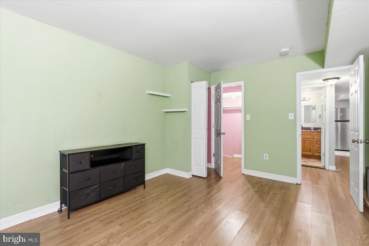 CHELSEA WOODS CONDO - Residential