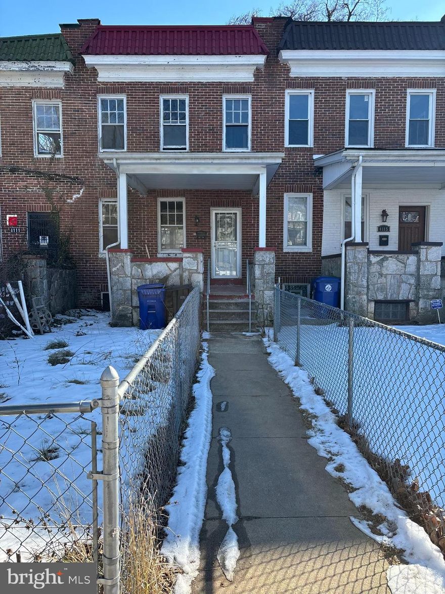WELCOME TO THIS BEAULTIFUL RENOVATED 5 BEDROOMS. 2 FULL BATH/ROW TOWHNHOUSE. HOME HAS BEEN METICULOUSLY UPGRADED TO OFFER MODERN COMFORT-UPGRADED KITCHEN/STAINLESS STEEL APLIANCES/ UPGRADED BATHROOMS. WITH ITS PRIME LOCATION, EXTENSIVE UPRADES, AND WELCOMING AMBIANCE. PROFESSIONAL PICTURES COMING.