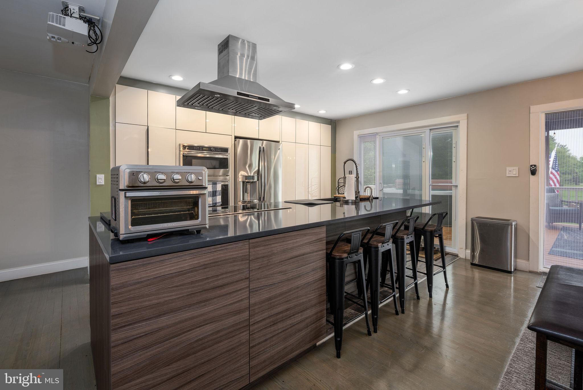 MELODY MEADOWS - Residential