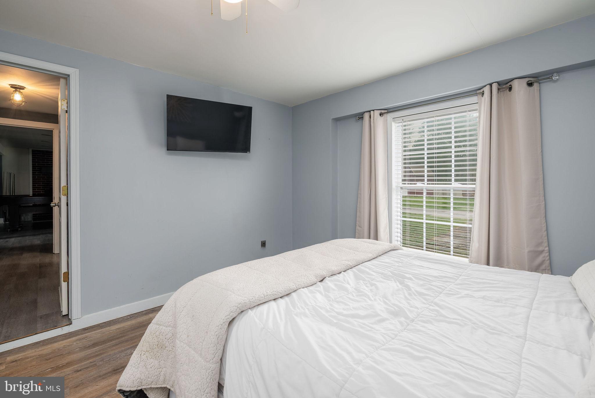 MELODY MEADOWS - Residential