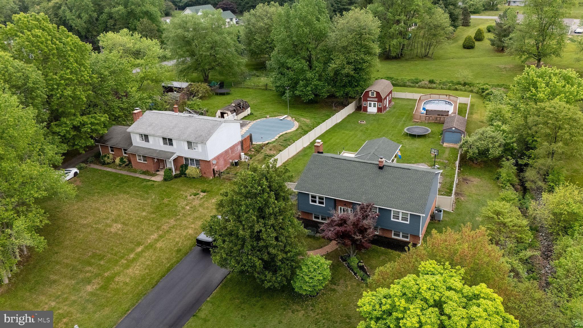 MELODY MEADOWS - Residential