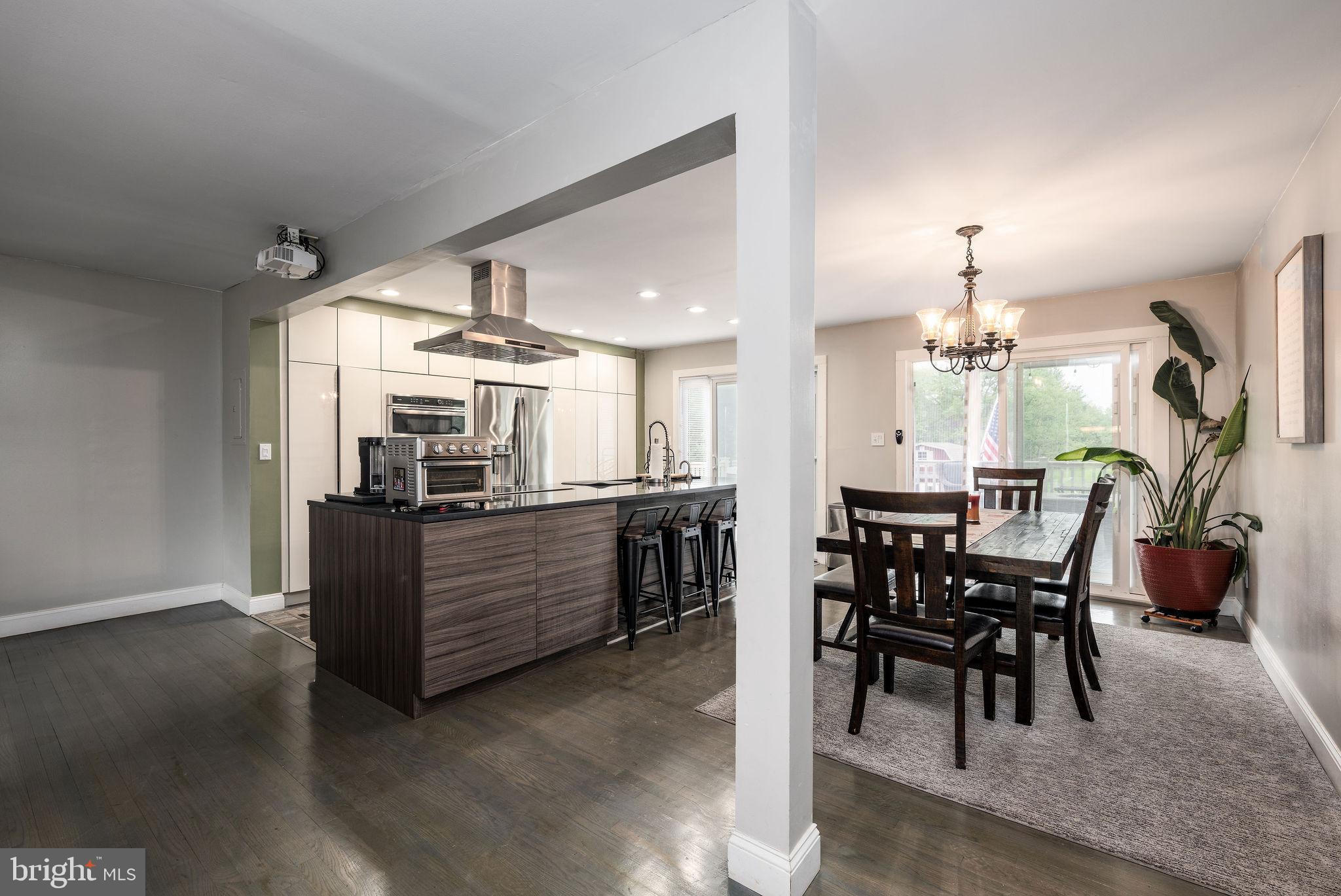 MELODY MEADOWS - Residential