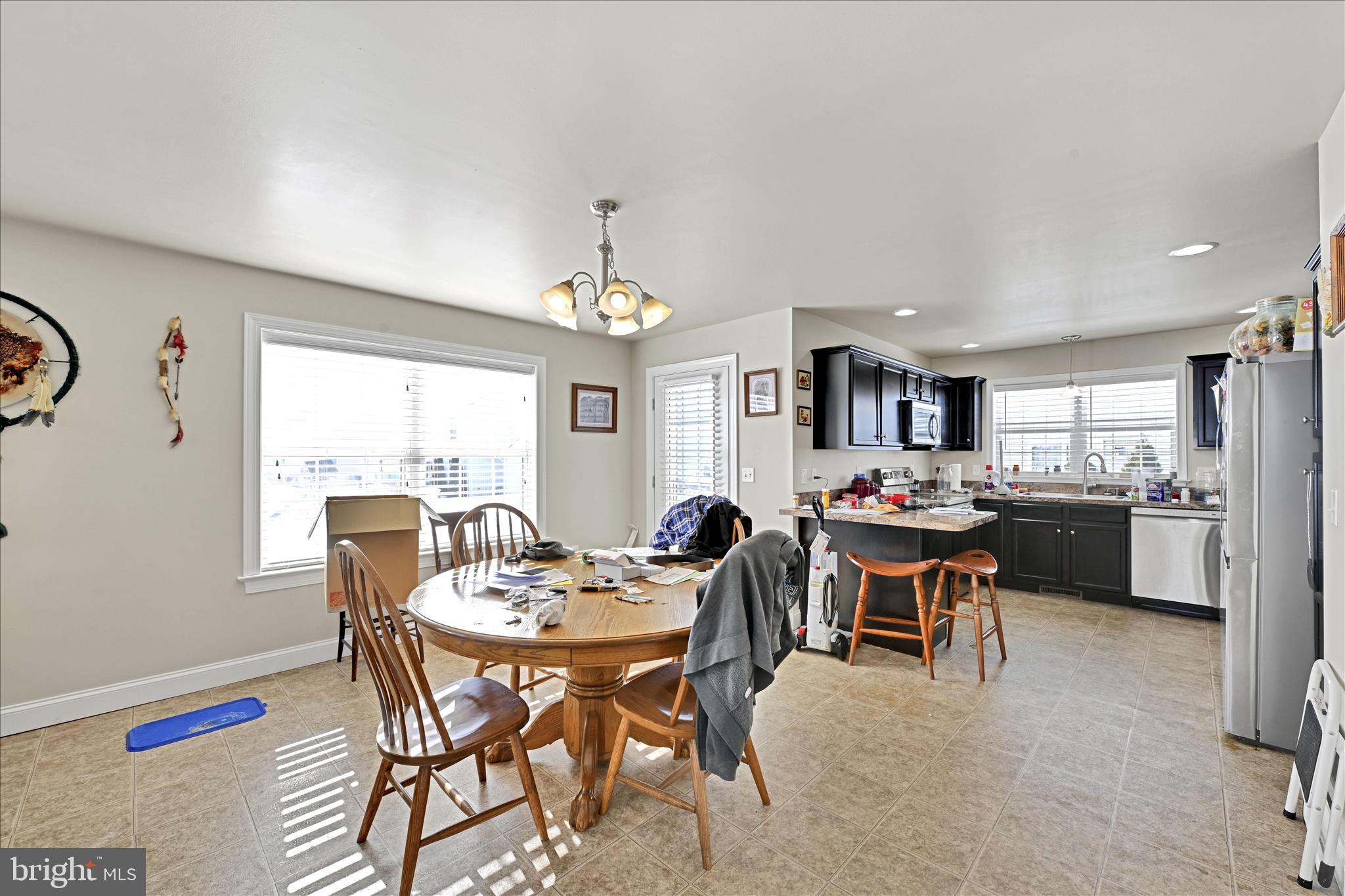 CREEK HILL - Residential