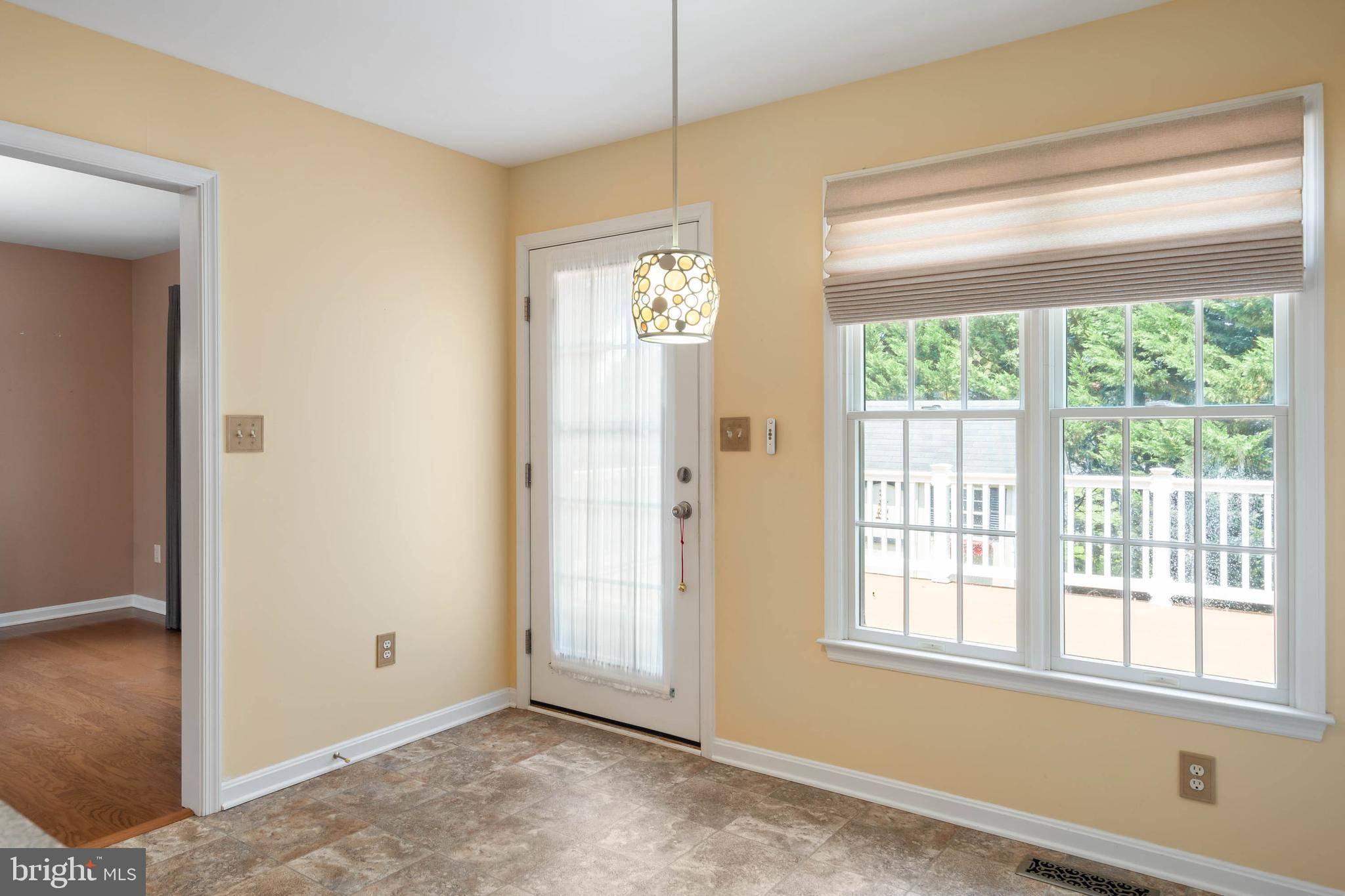 LYNNWOOD VILLAGE - Residential