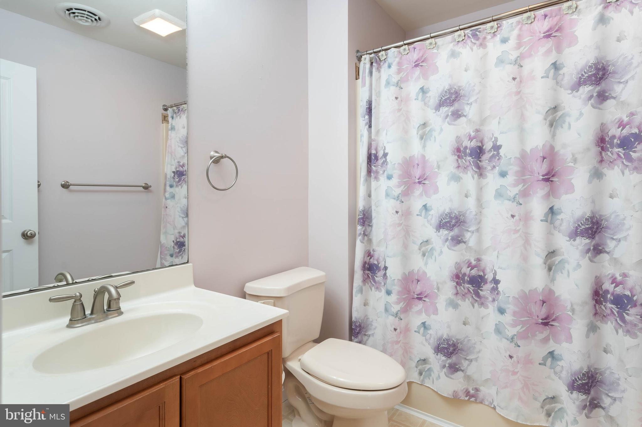 LYNNWOOD VILLAGE - Residential