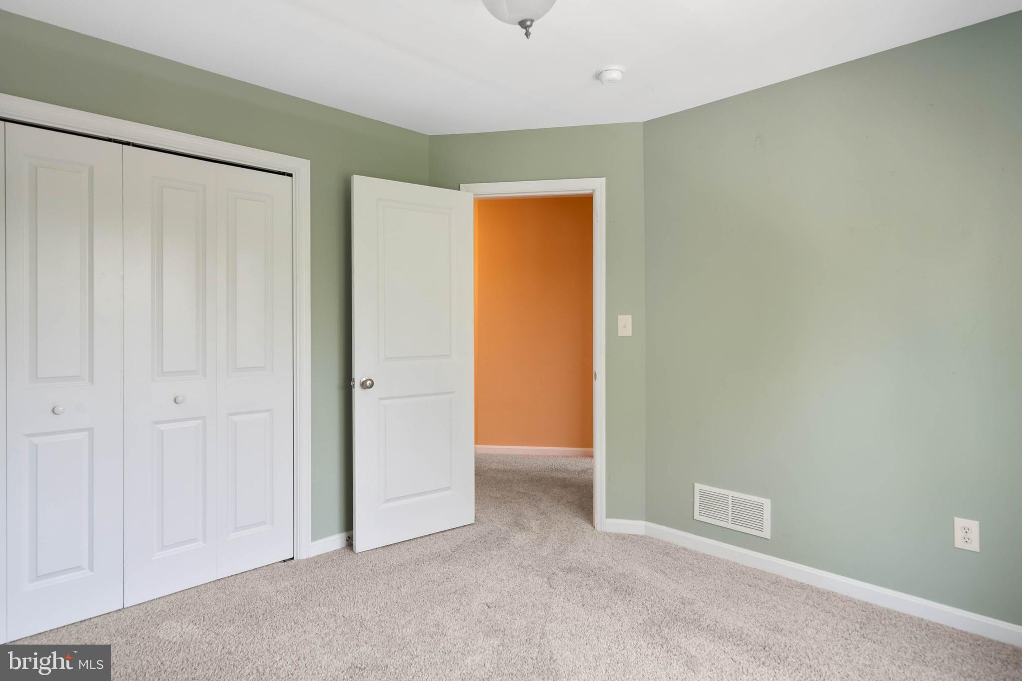 LYNNWOOD VILLAGE - Residential