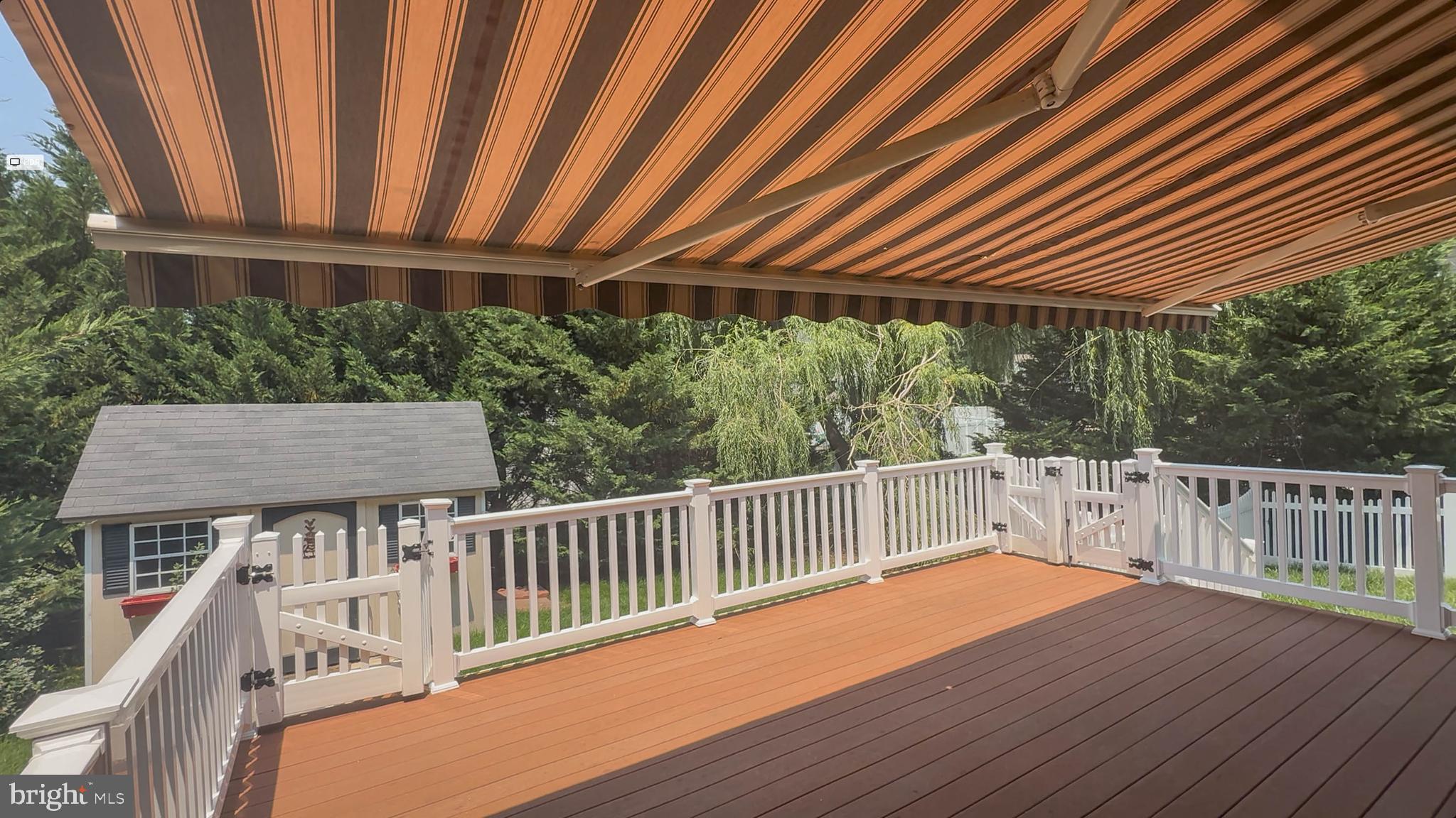 LYNNWOOD VILLAGE - Residential