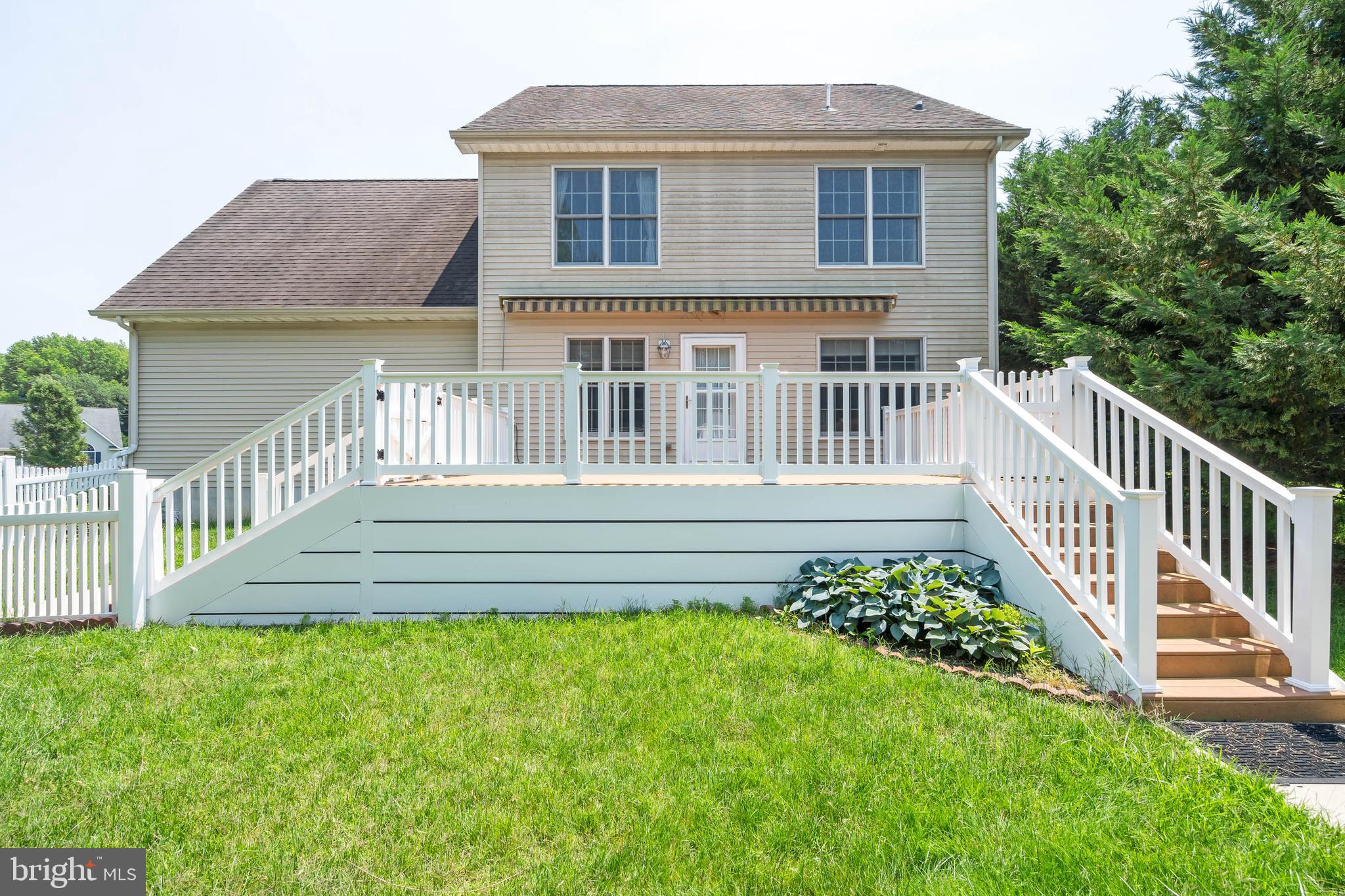 LYNNWOOD VILLAGE - Residential