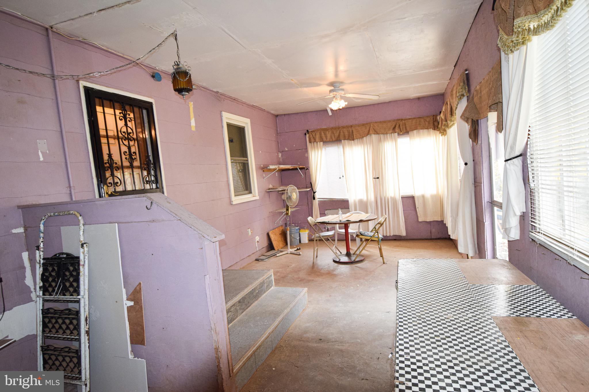 HAMILTON HEIGHTS - Residential