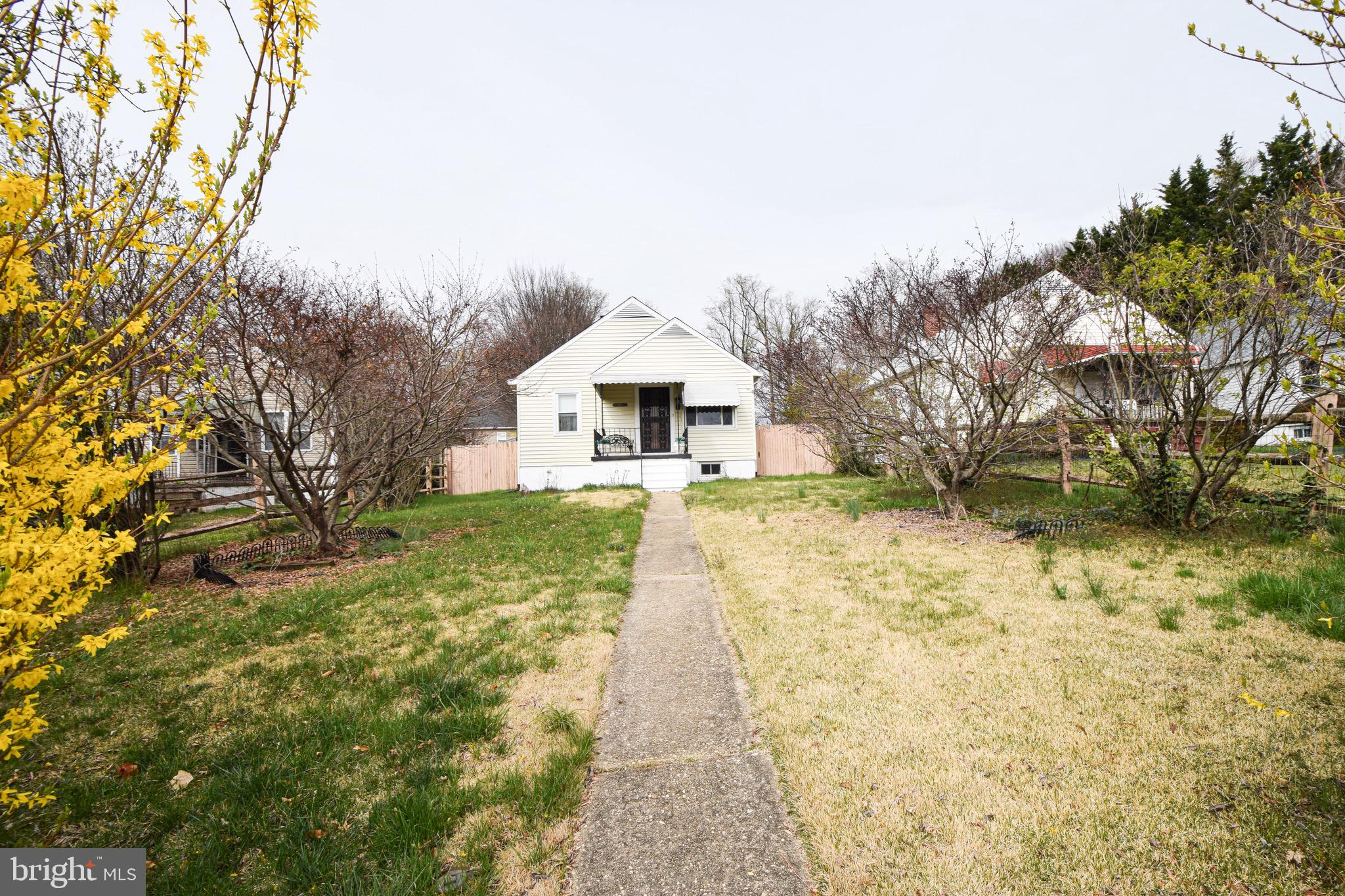 HAMILTON HEIGHTS - Residential