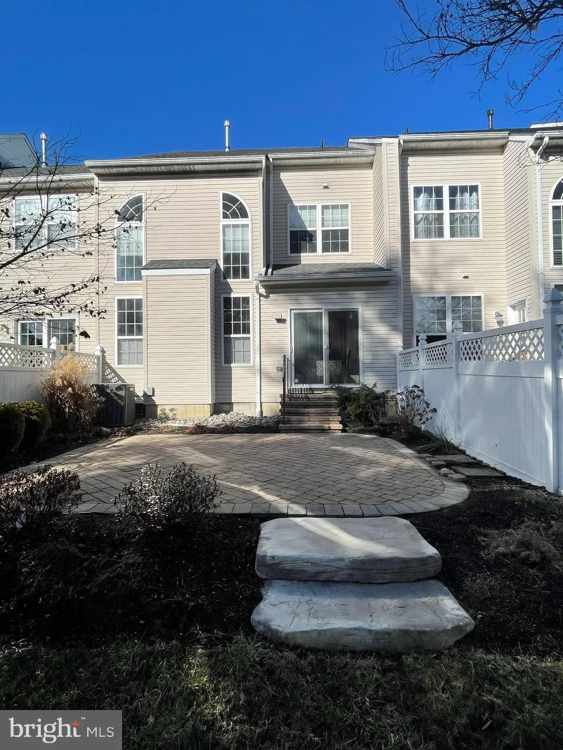 Hainesport, New Jersey 08036, United States, 3 Bedrooms Bedrooms, ,4 BathroomsBathrooms,Residential,Pending,11492