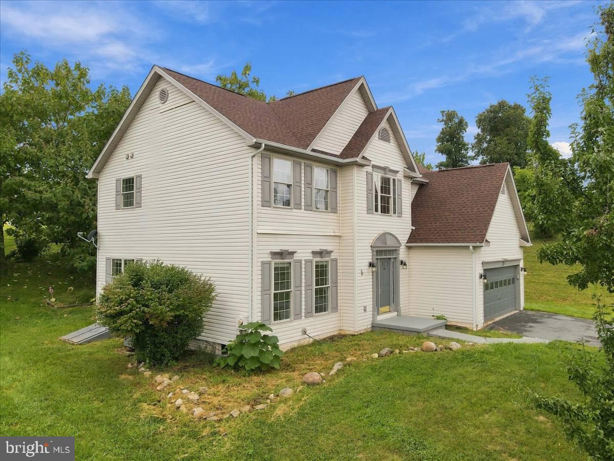 48 LANSING COURT