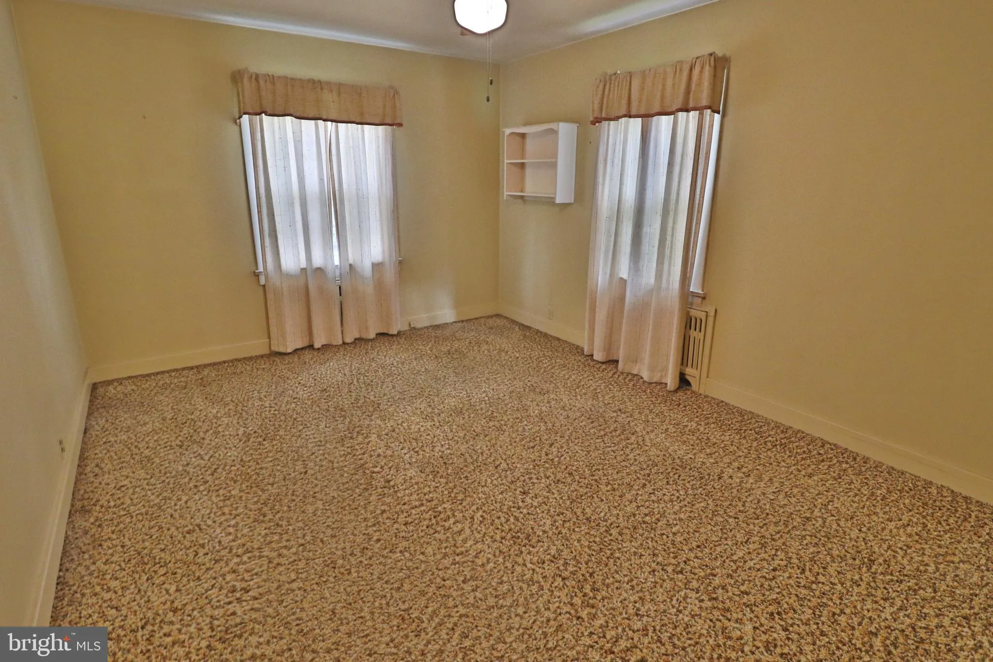 Lancaster, Pennsylvania 17602, United States, 4 Bedrooms Bedrooms, ,1 BathroomBathrooms,Residential,Coming Soon,233429