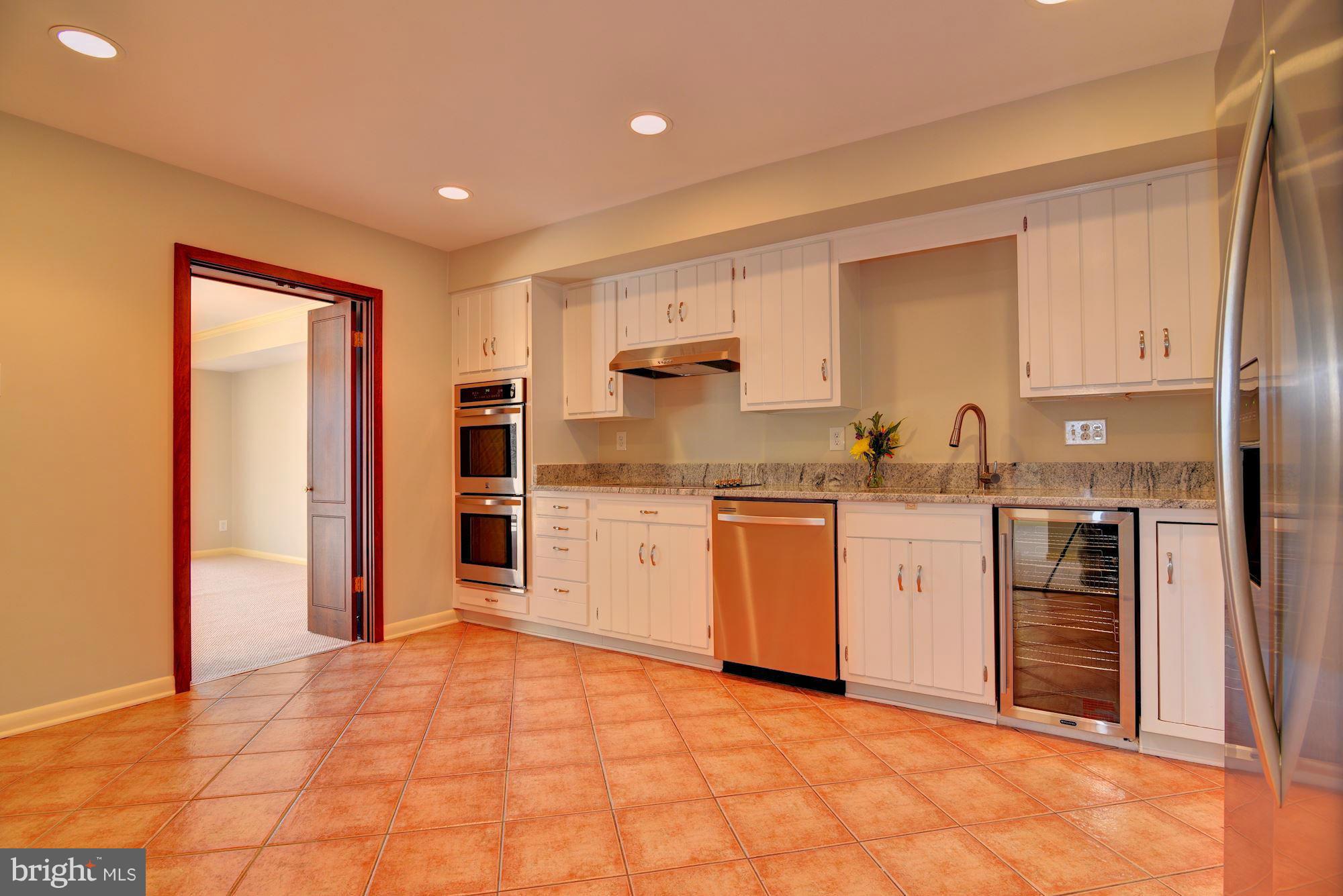 SUMNER VILLAGE - Residential