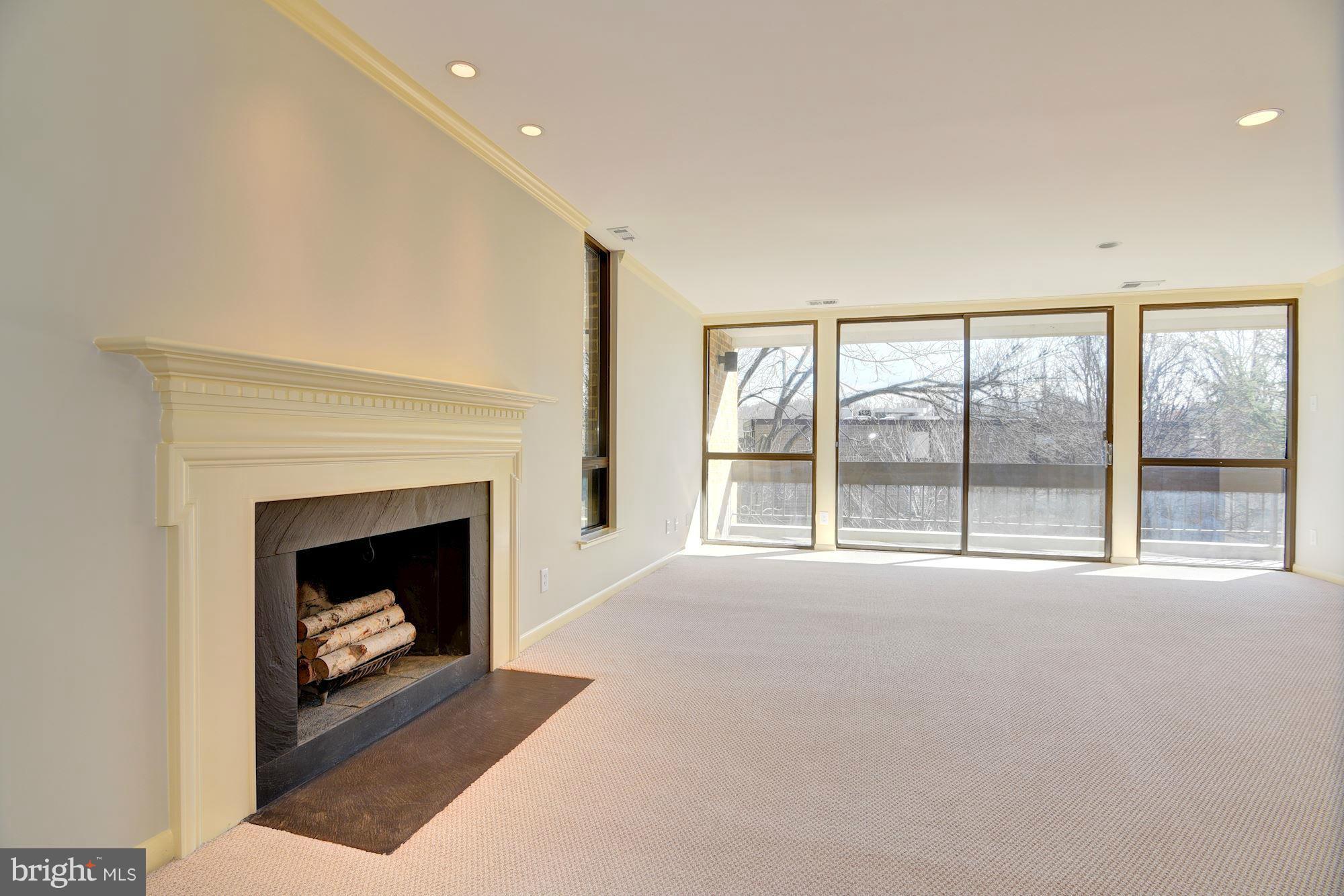 SUMNER VILLAGE - Residential