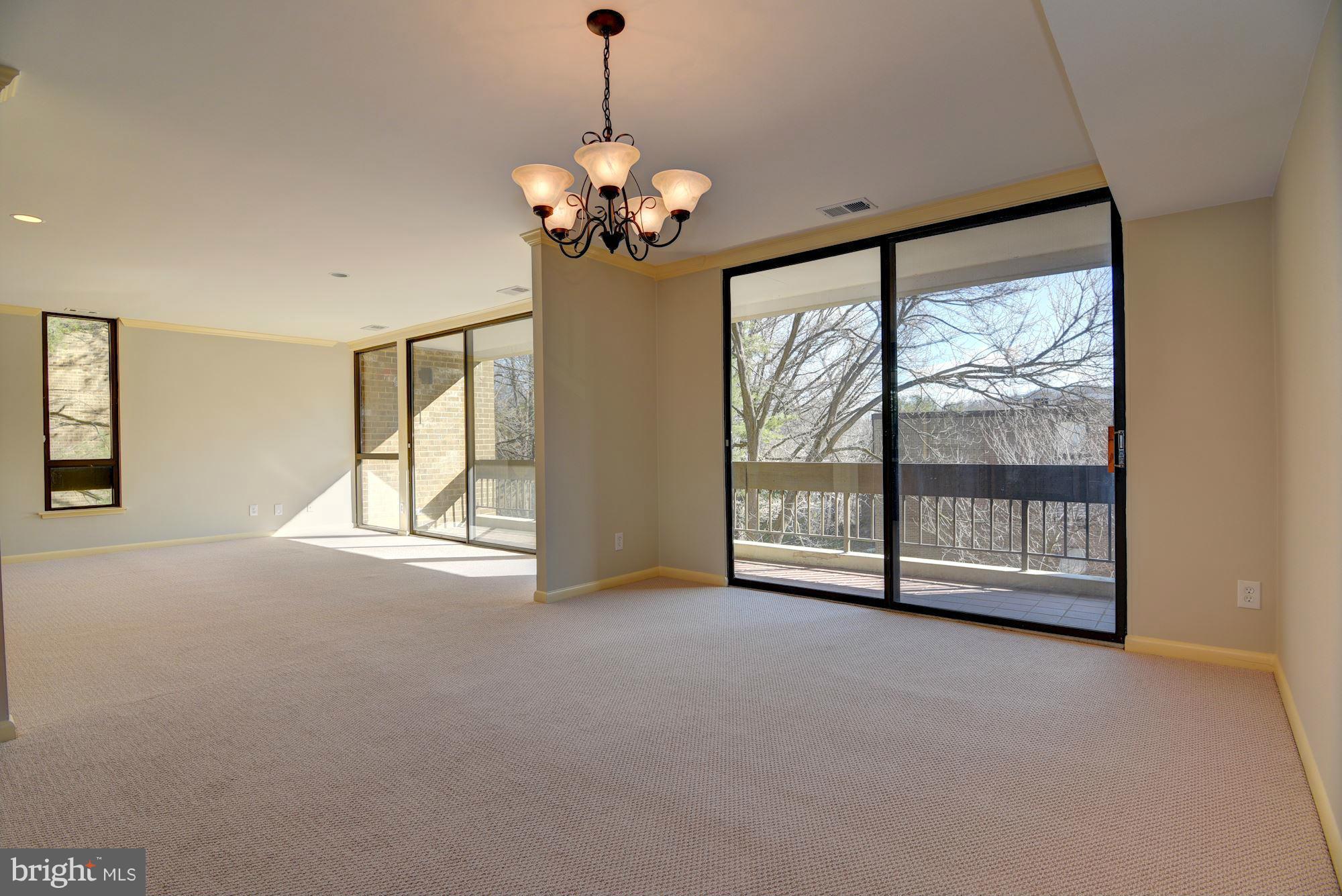 SUMNER VILLAGE - Residential