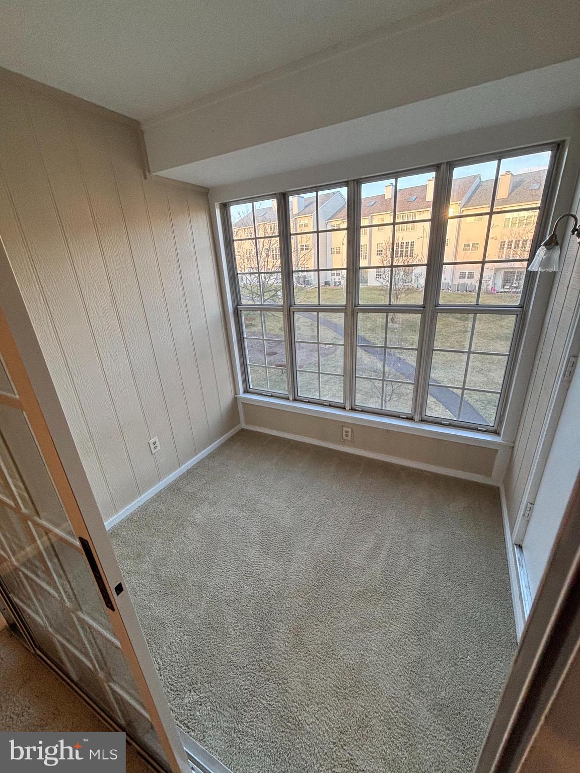 FOX CHAPEL AT TUDOR KNOLLS - Residential Lease