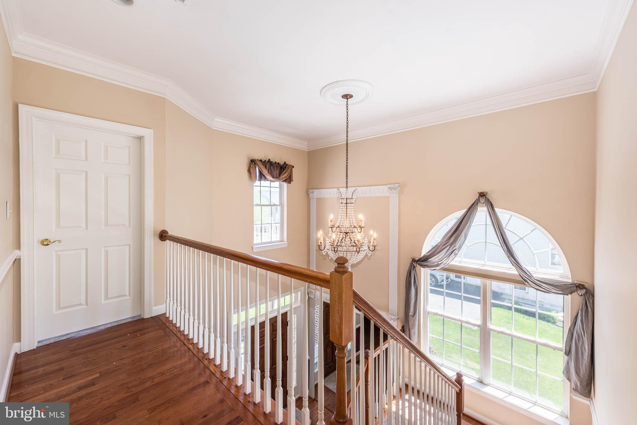 SUNNI SHADE - Residential Lease