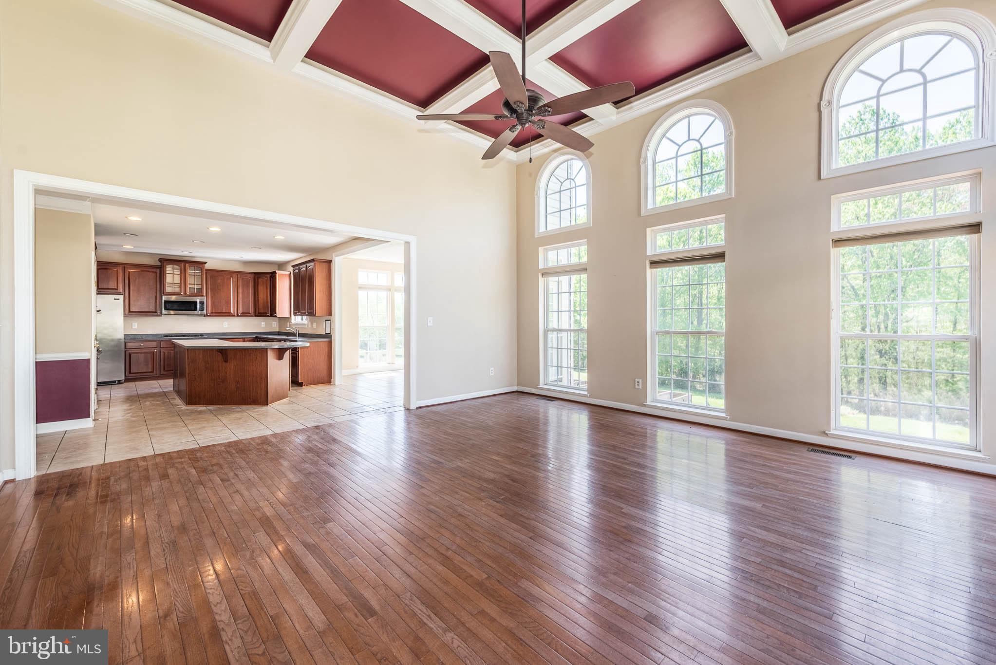 SUNNI SHADE - Residential Lease