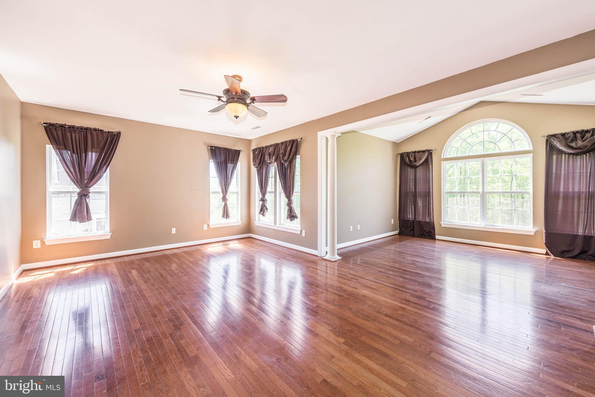 SUNNI SHADE - Residential Lease