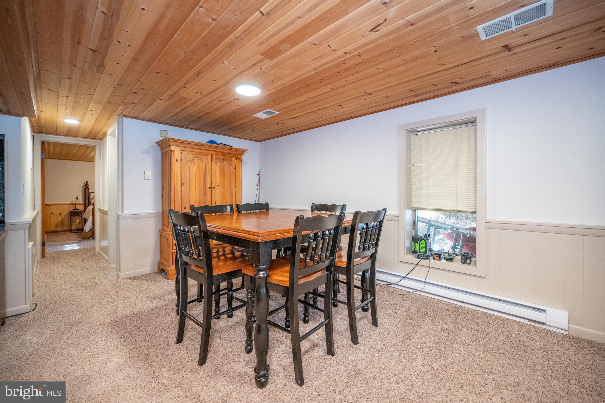 LAKE SHORE DRIVE - Residential