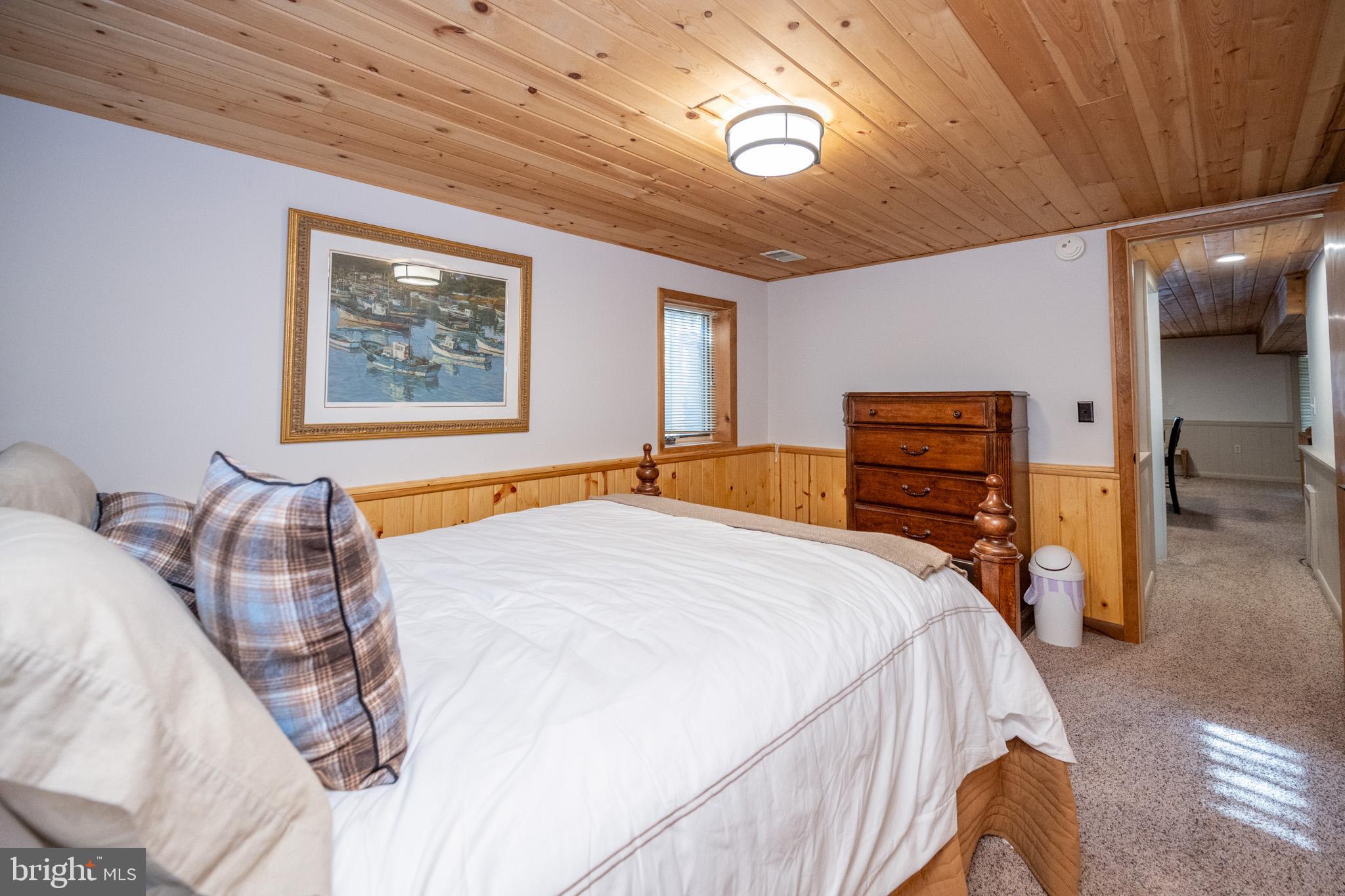 LAKE SHORE DRIVE - Residential