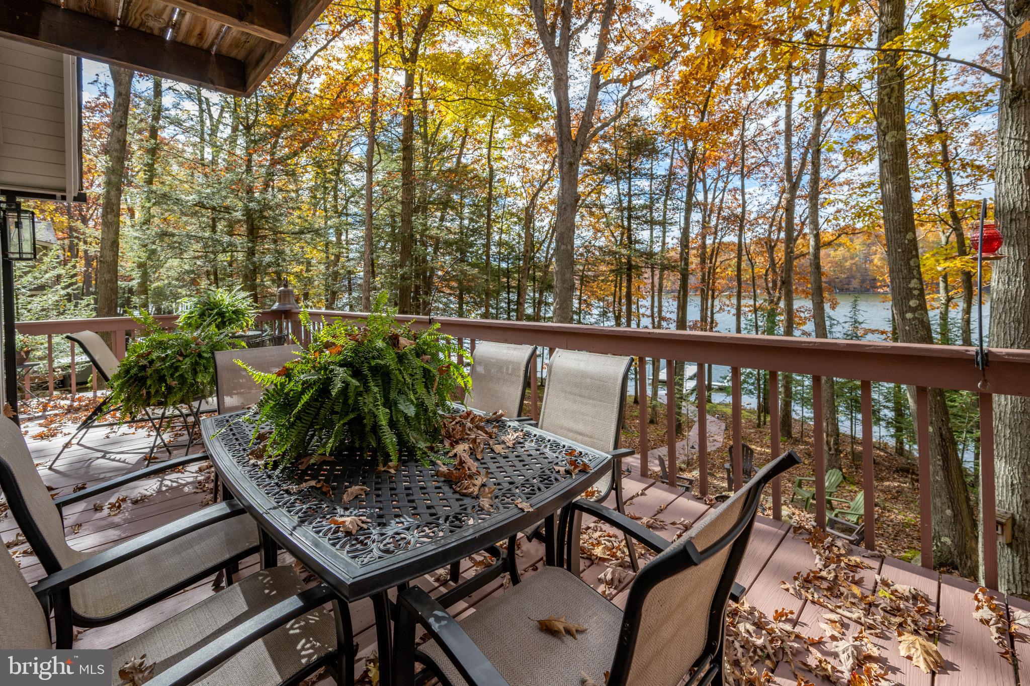 LAKE SHORE DRIVE - Residential