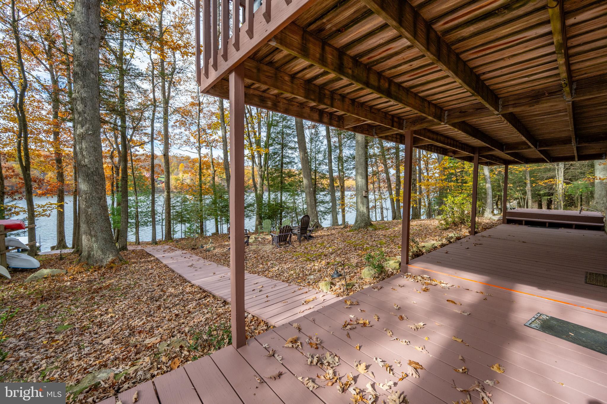 LAKE SHORE DRIVE - Residential
