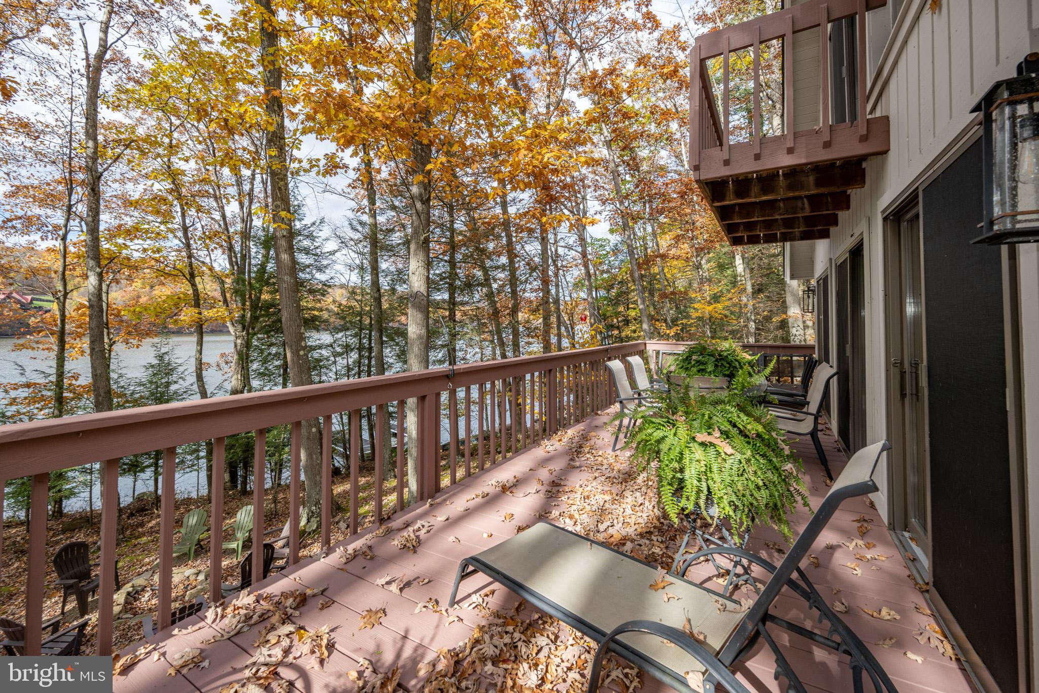 LAKE SHORE DRIVE - Residential