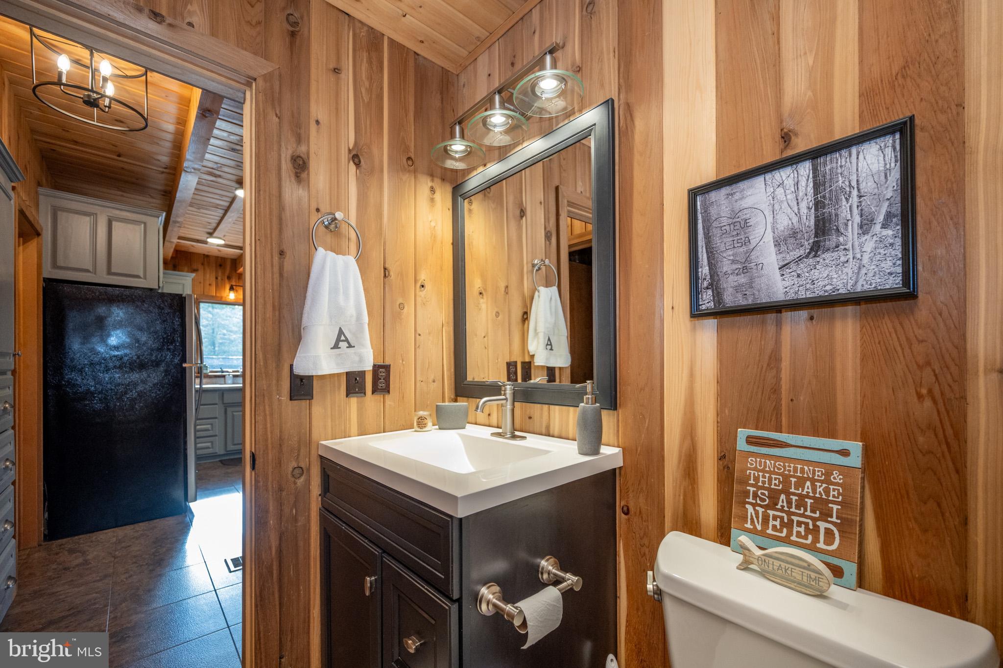 LAKE SHORE DRIVE - Residential