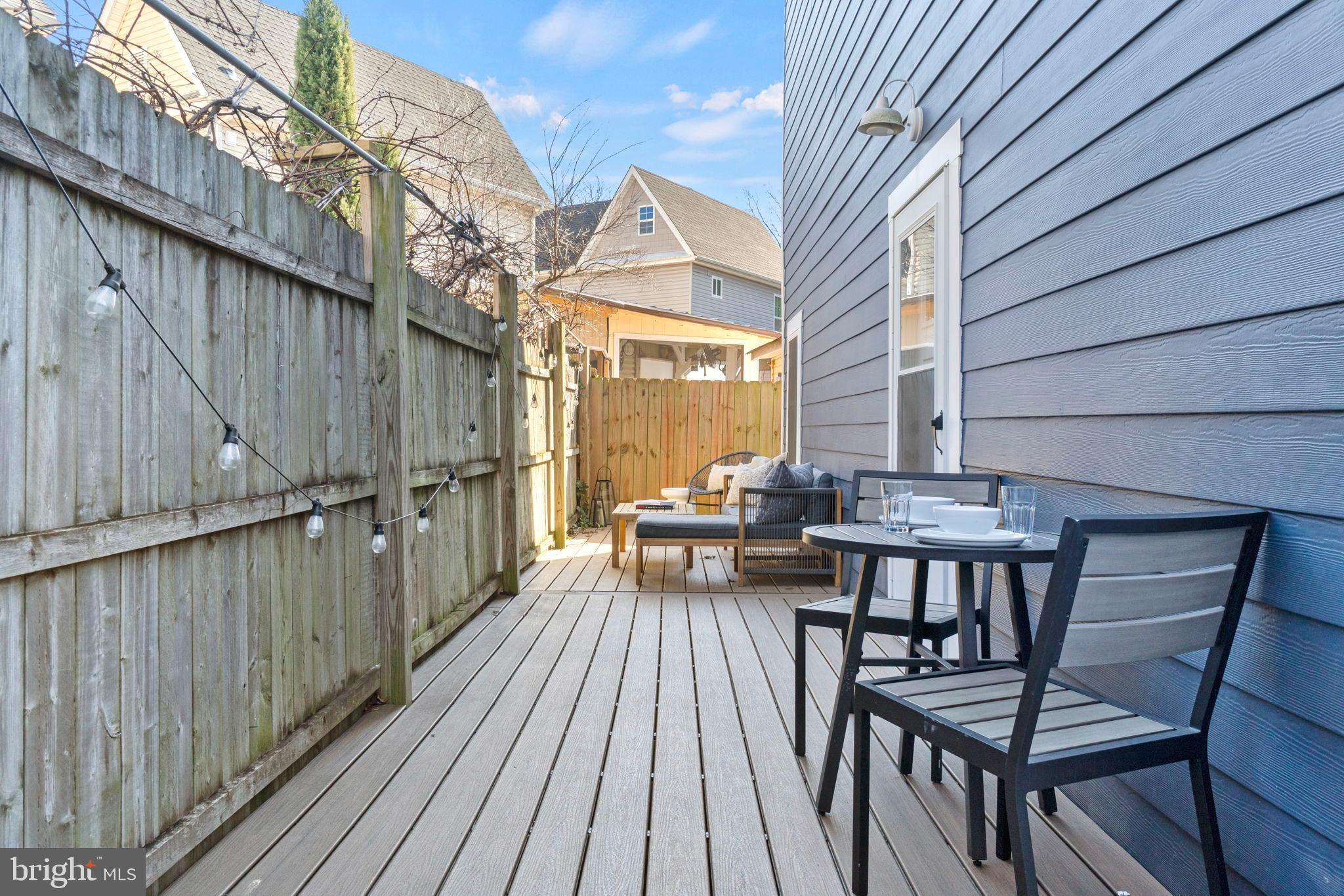 MOUNT RAINIER - Residential