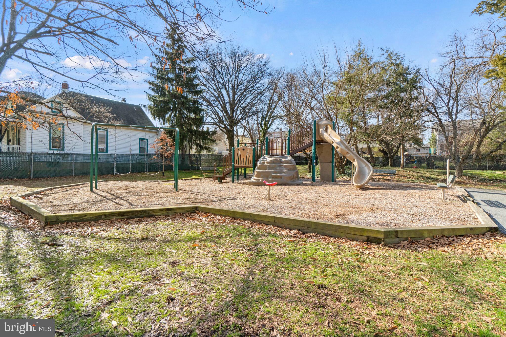 MOUNT RAINIER - Residential