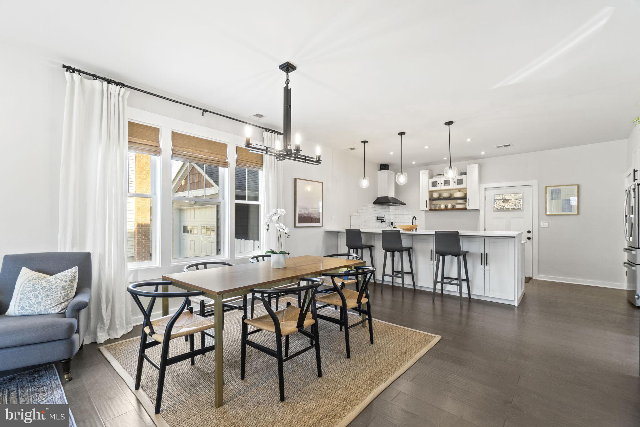 MOUNT RAINIER - Residential